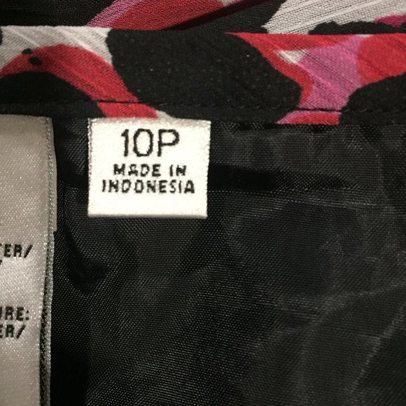 Suit Studio Size 10P Pink  Floral Skirt - Picture 13 of 13